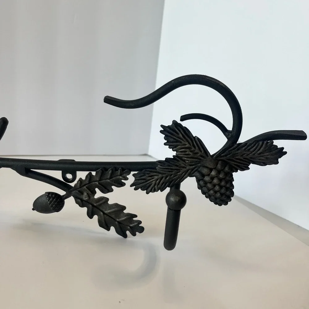 Longaberger Wrought Iron Oak Leaf Acorn Pinecone Wall Mount Hook Rack Black 24in